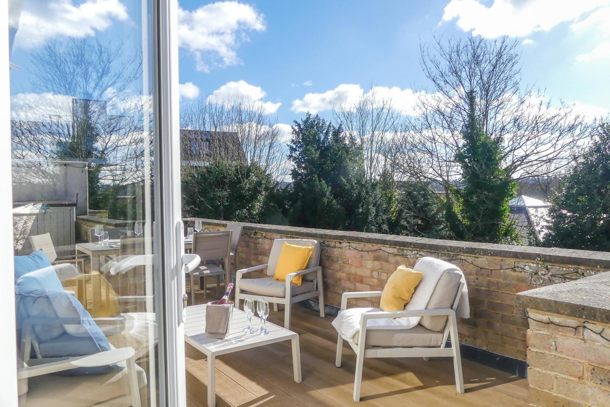 Apartamento Luxury Penthouse W Balcony - 2X Free Parking Royal Tunbridge Wells Exterior foto